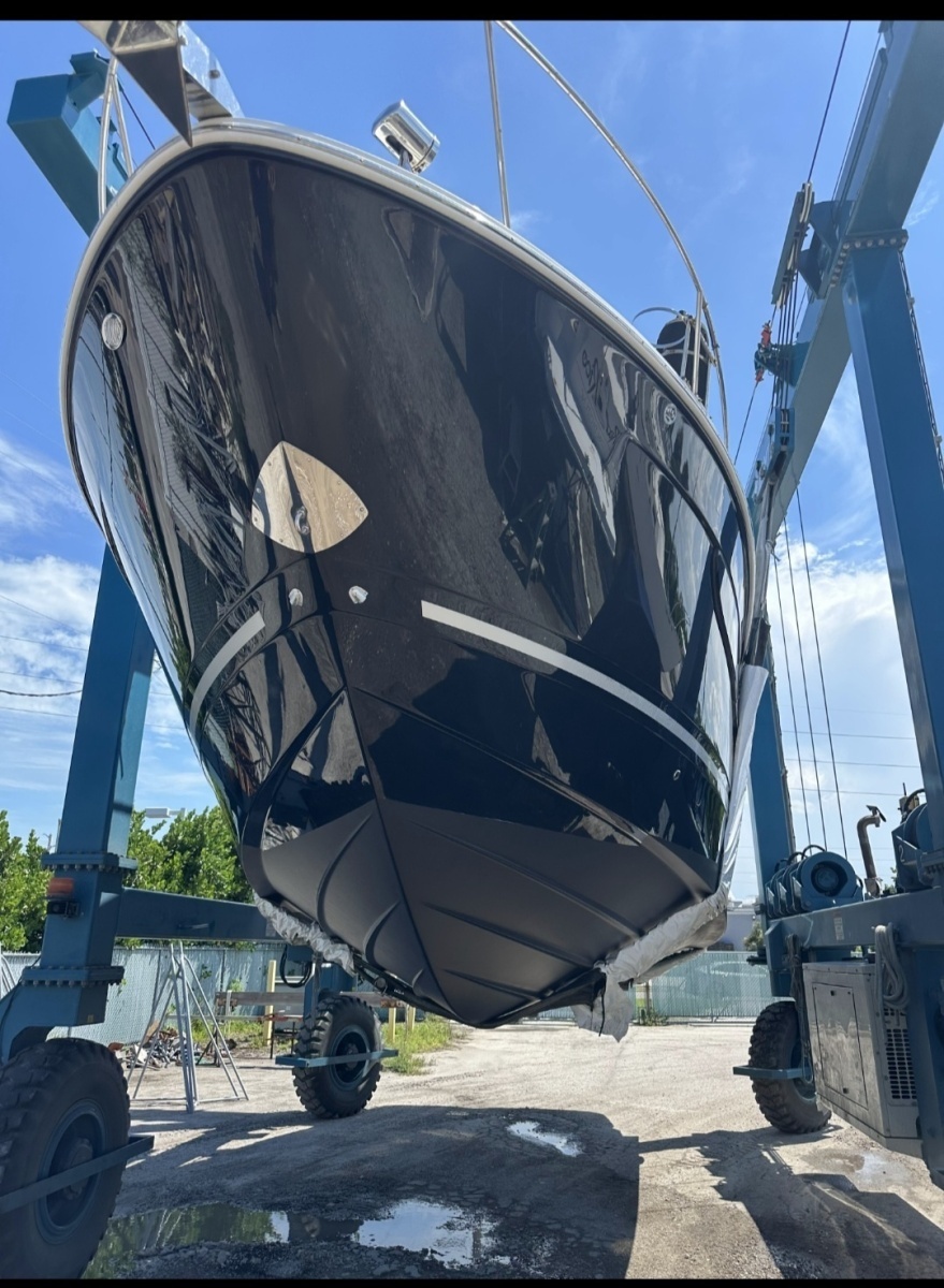 2018 Sea Ray 350 Sundancer Coupe