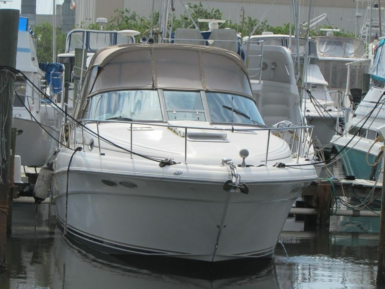 34' 2001 Sea Ray 