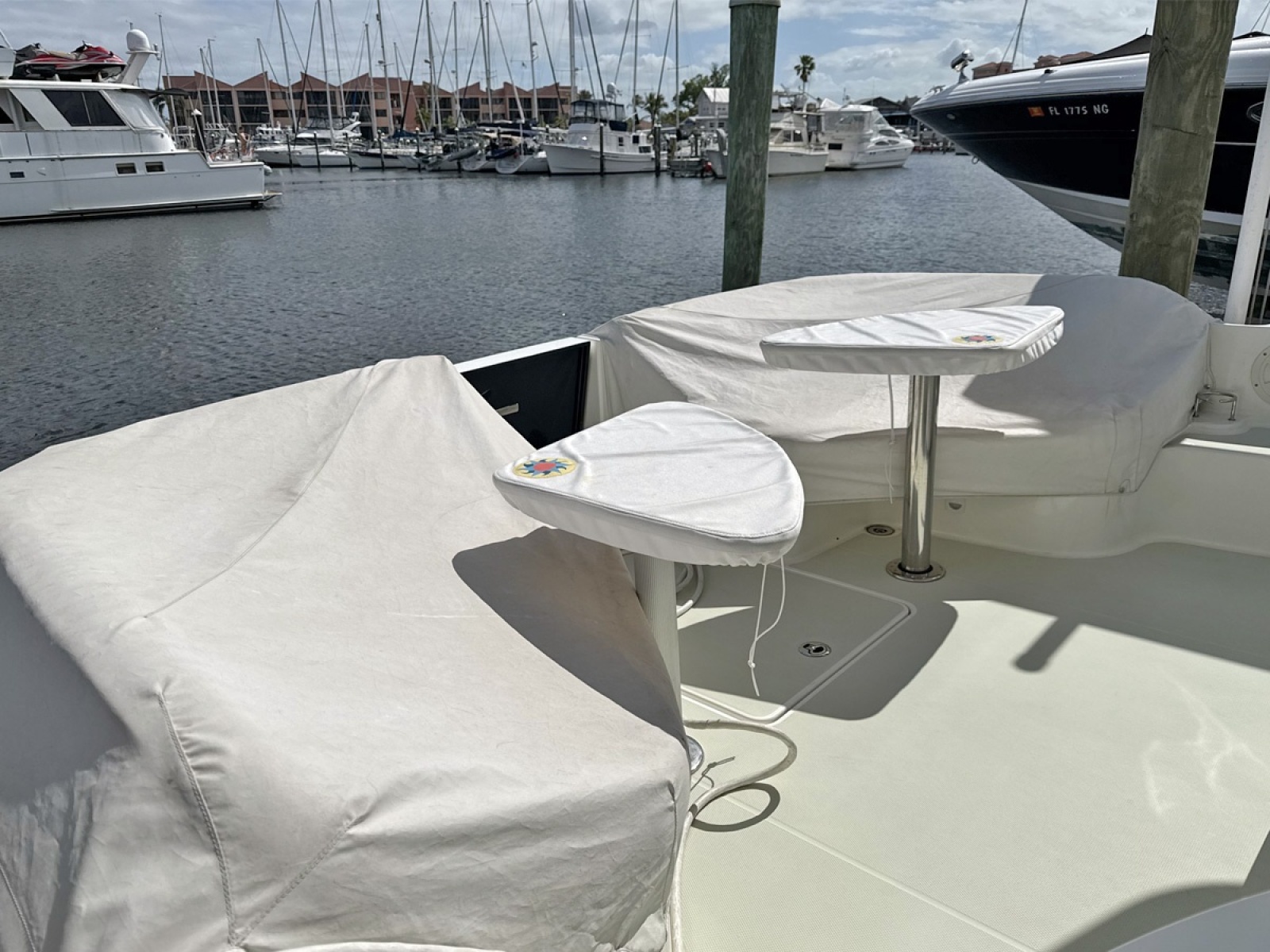 32' 2018 Back Cove 32