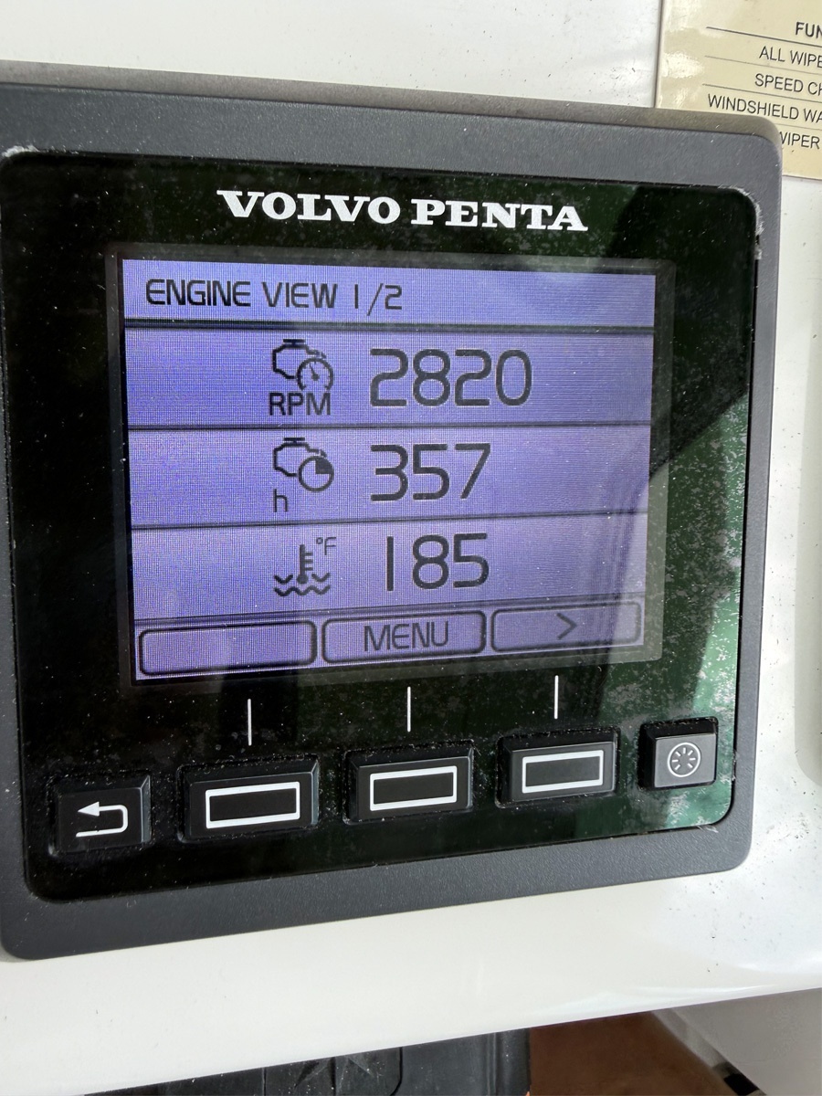 32' 2018 Back Cove 32