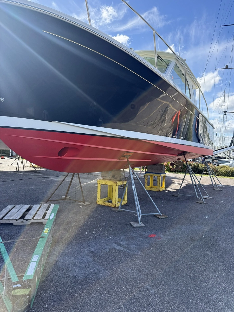 New 'Vivid Red' Bottom Paint