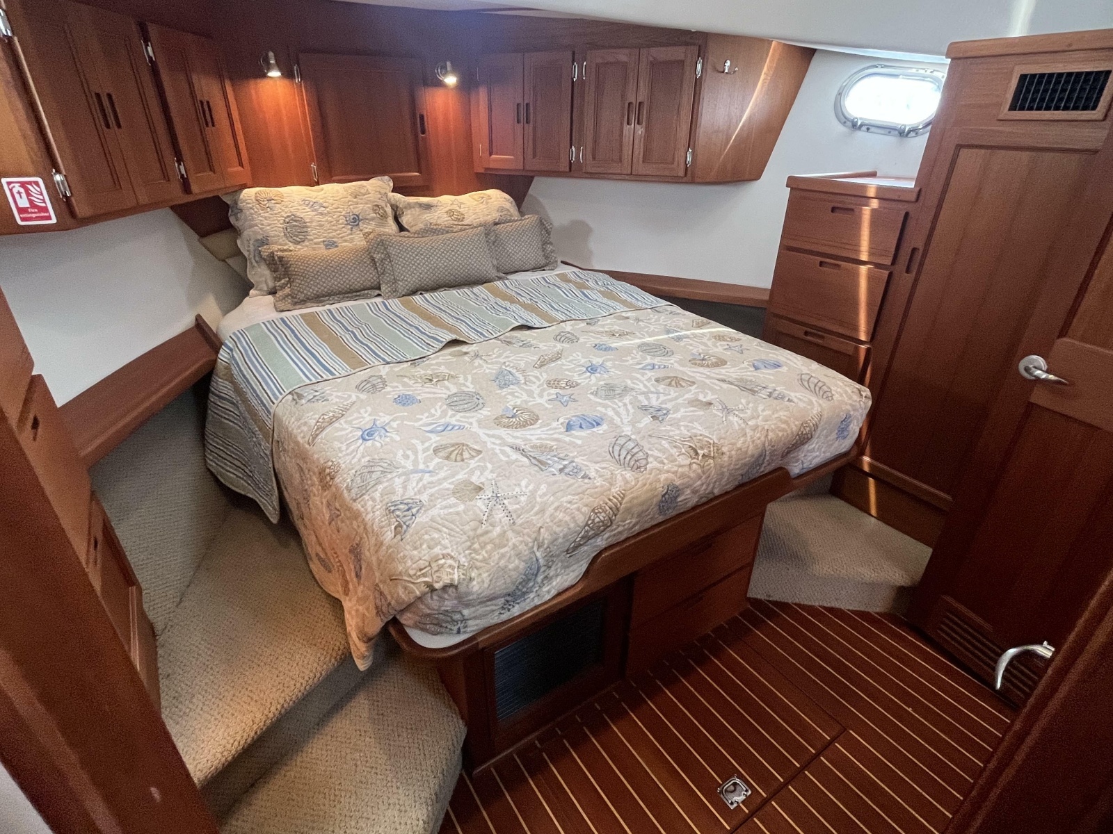 Chelsea Girl 42ft Nordic Tugs Yacht For Sale