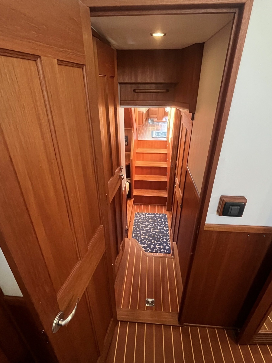 Chelsea Girl 42ft Nordic Tugs Yacht For Sale