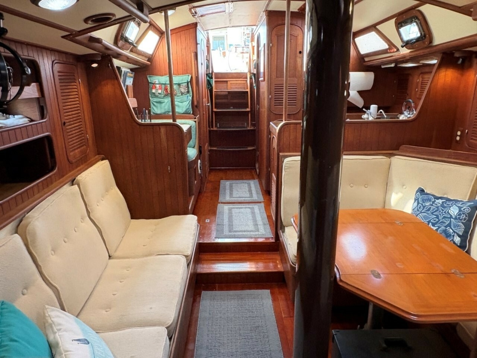 1981 Norseman 447