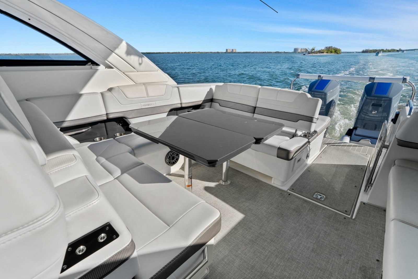 Bada Beng 38ft Formula Yacht For Sale