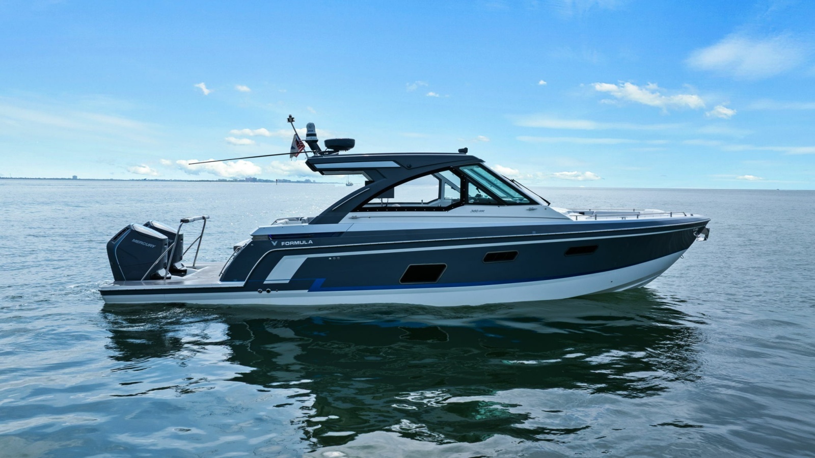 Formula 38 - Bada Beng - Exterior Profile