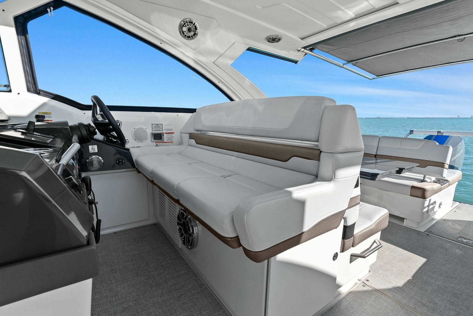 Bada Beng 38ft Formula Yacht For Sale