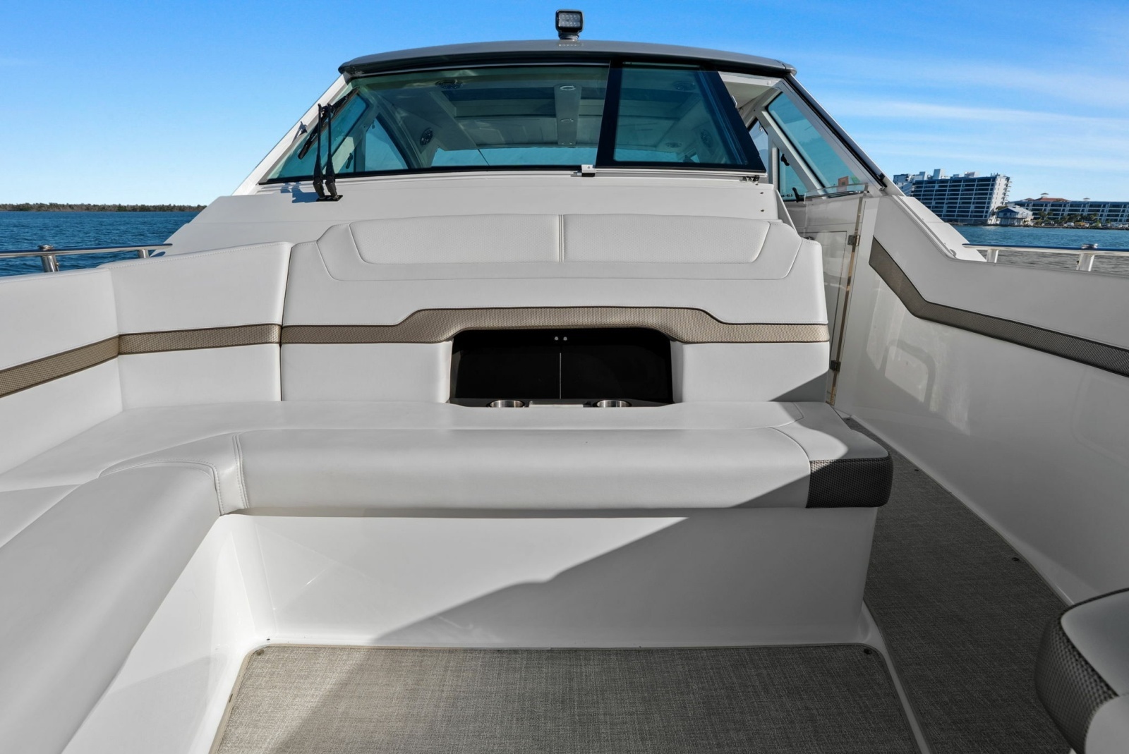 Bada Beng 38ft Formula Yacht For Sale