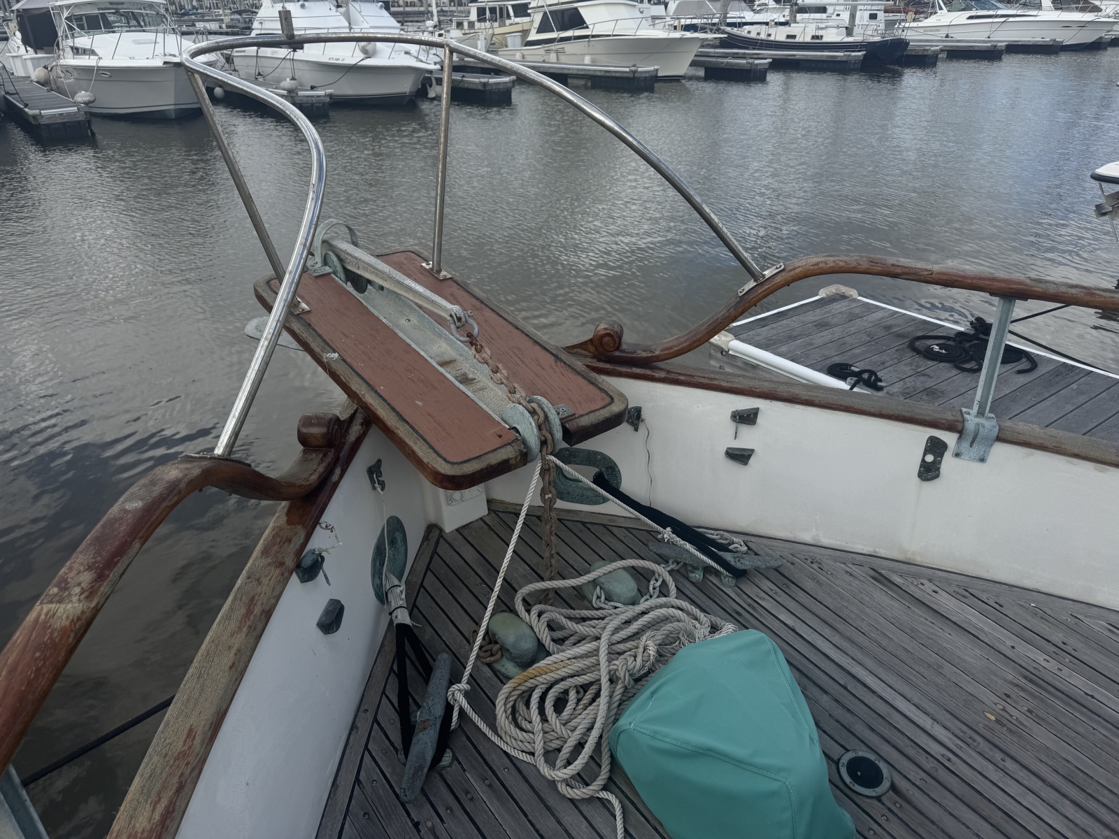 32' 1978 Grand Banks 32 Sedan