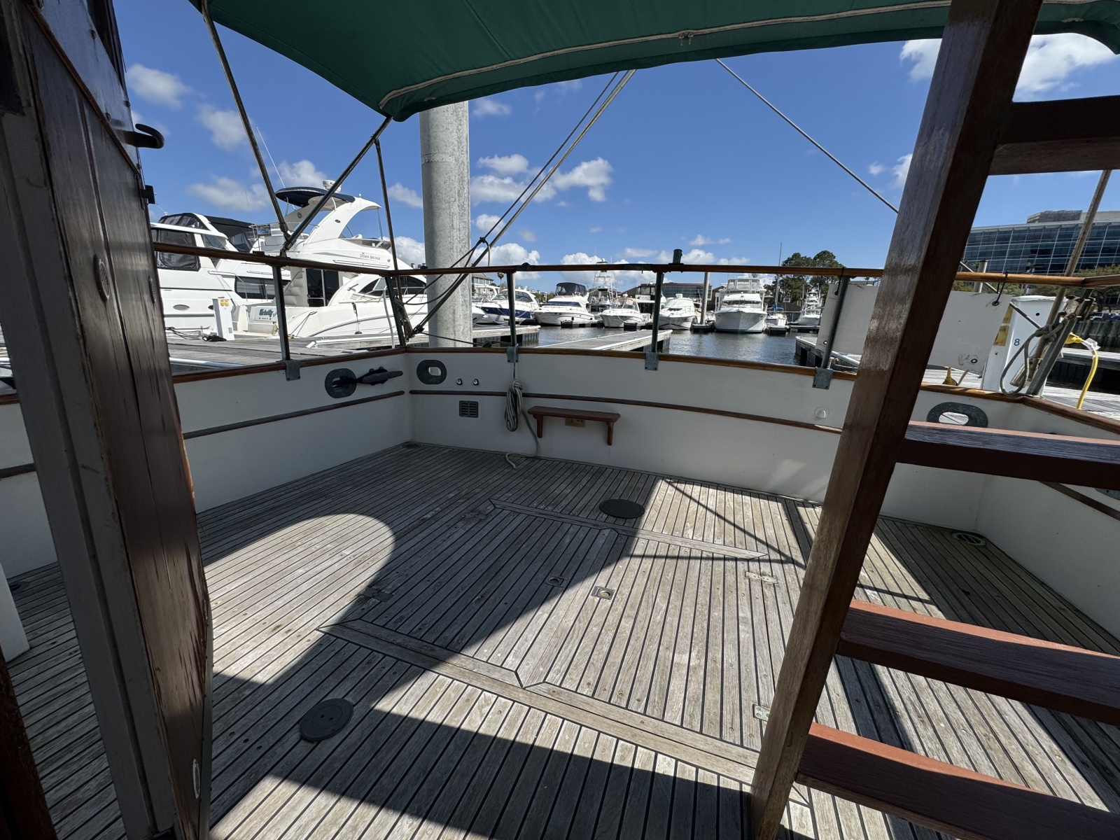 32' 1978 Grand Banks 32 Sedan