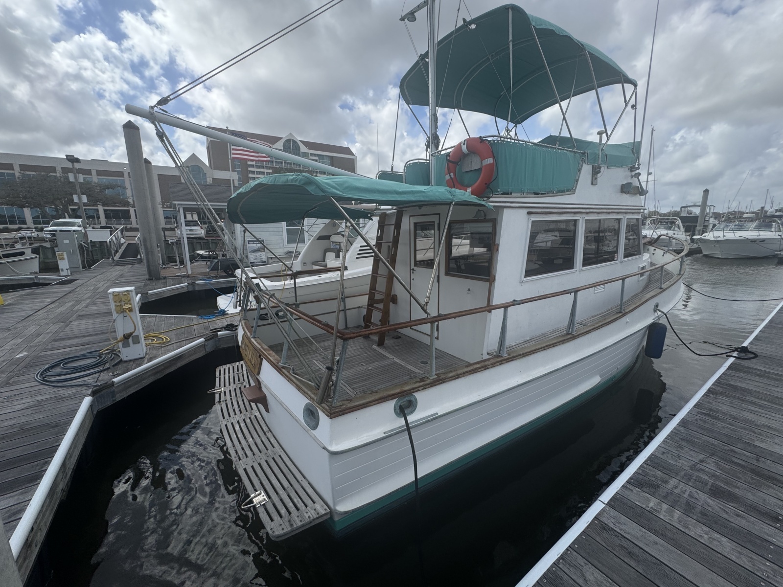 1978 Grand Banks 32 Sedan