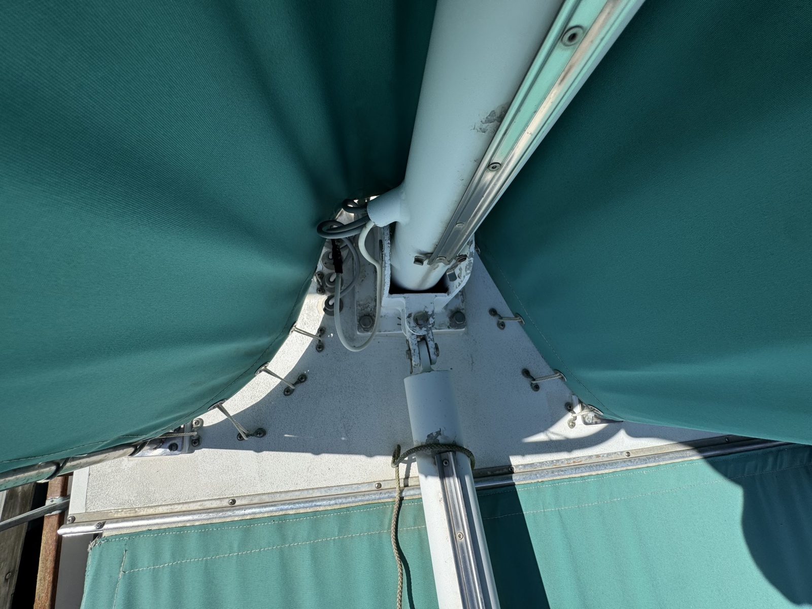 32' 1978 Grand Banks 32 Sedan