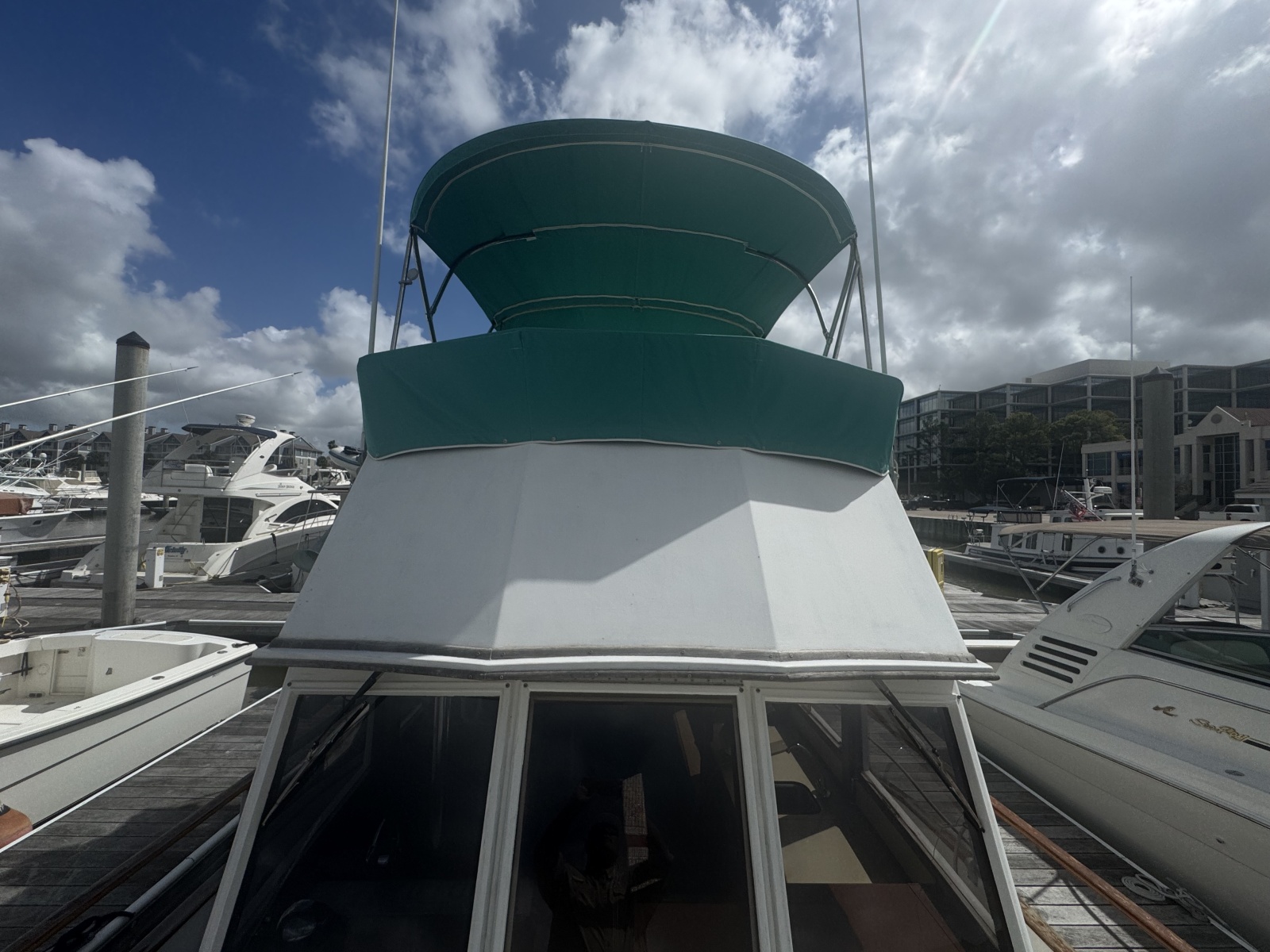 32' 1978 Grand Banks 32 Sedan