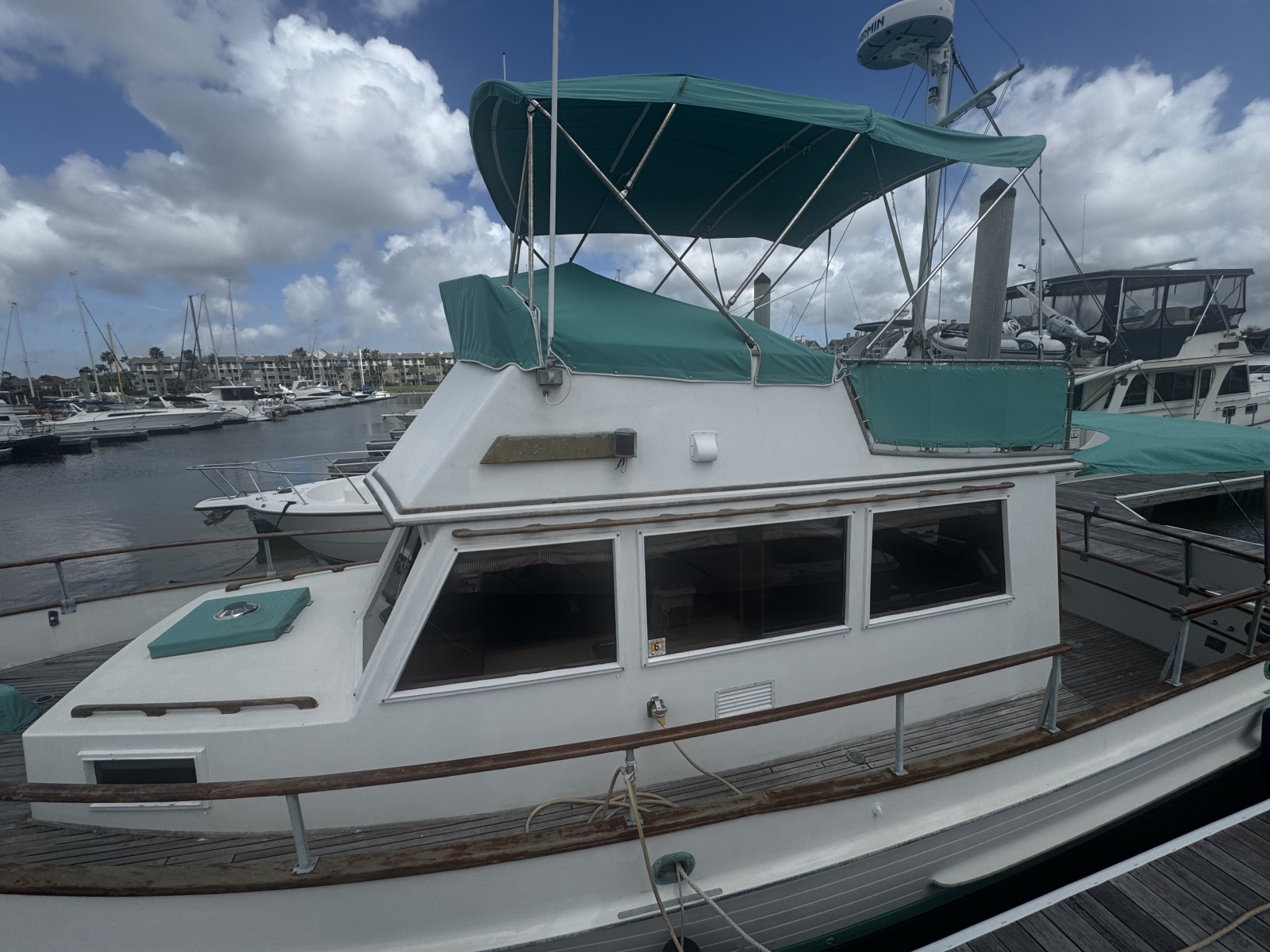 32' 1978 Grand Banks 32 Sedan