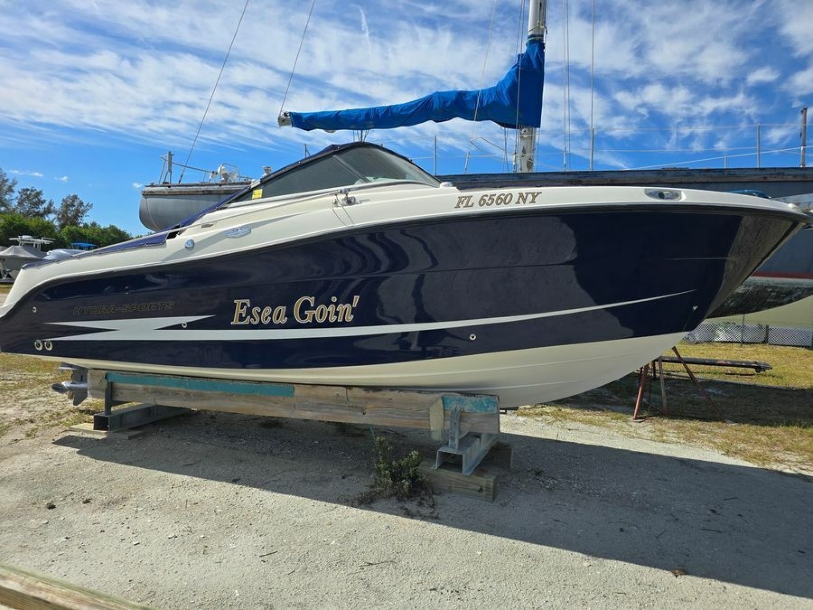 28' 2008 Hydra-Sports 