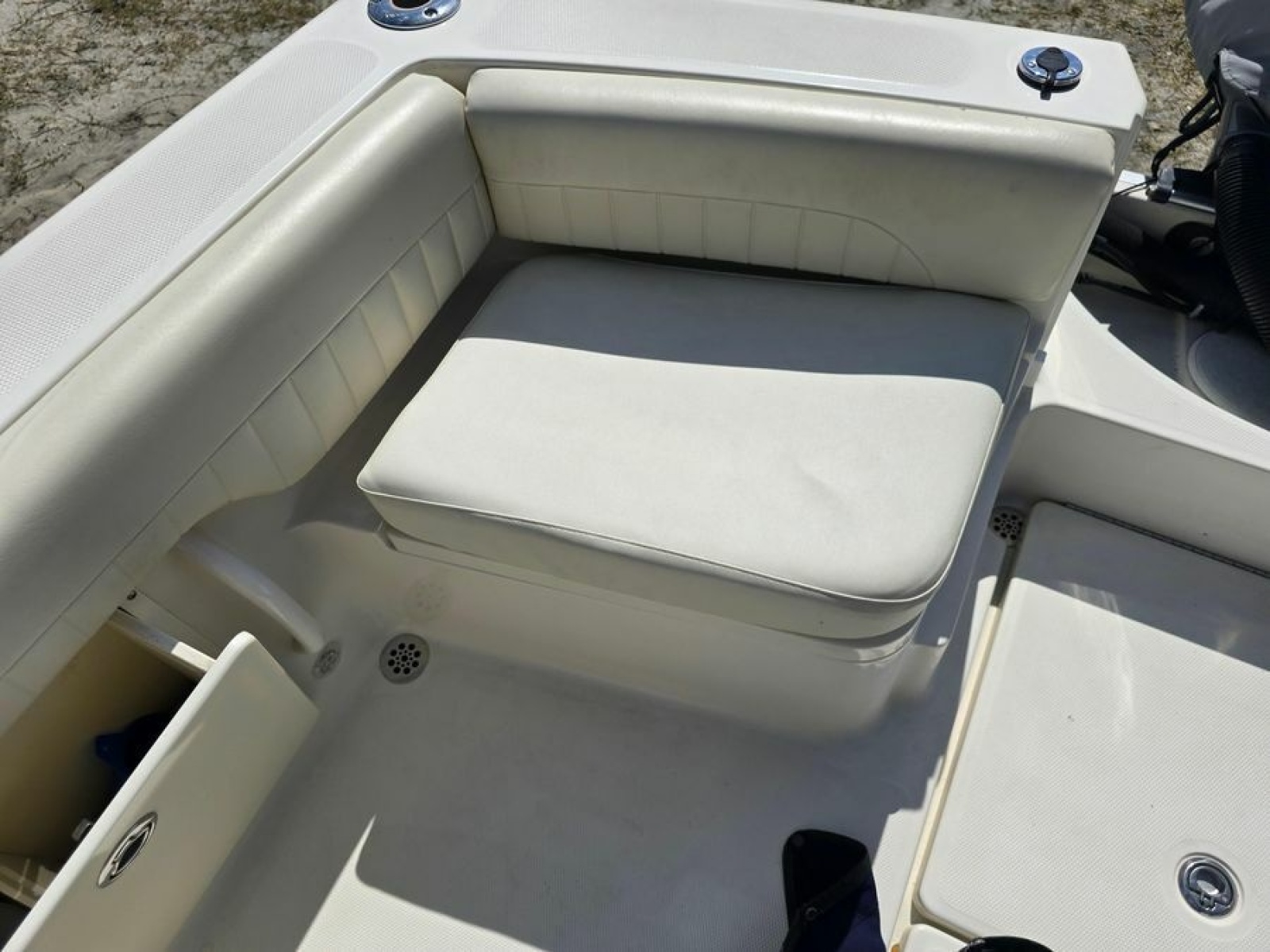 28' 2008 Hydra-Sports 