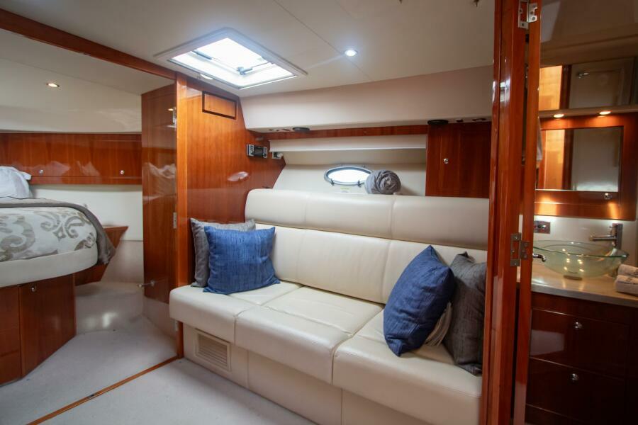 50' 2012 Riviera 50 Sport Yacht