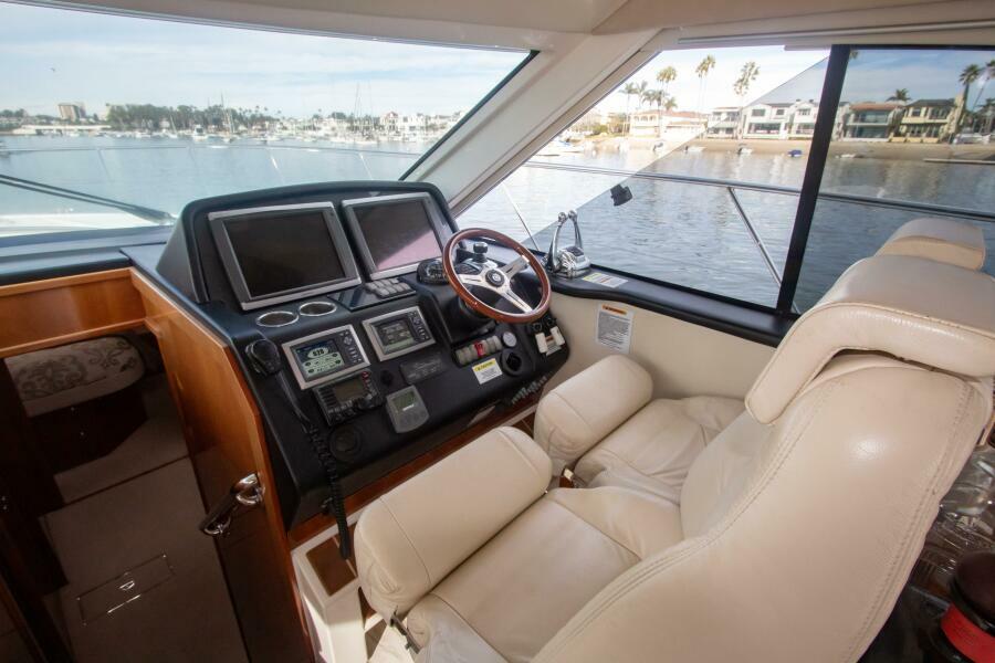 50' 2012 Riviera 50 Sport Yacht