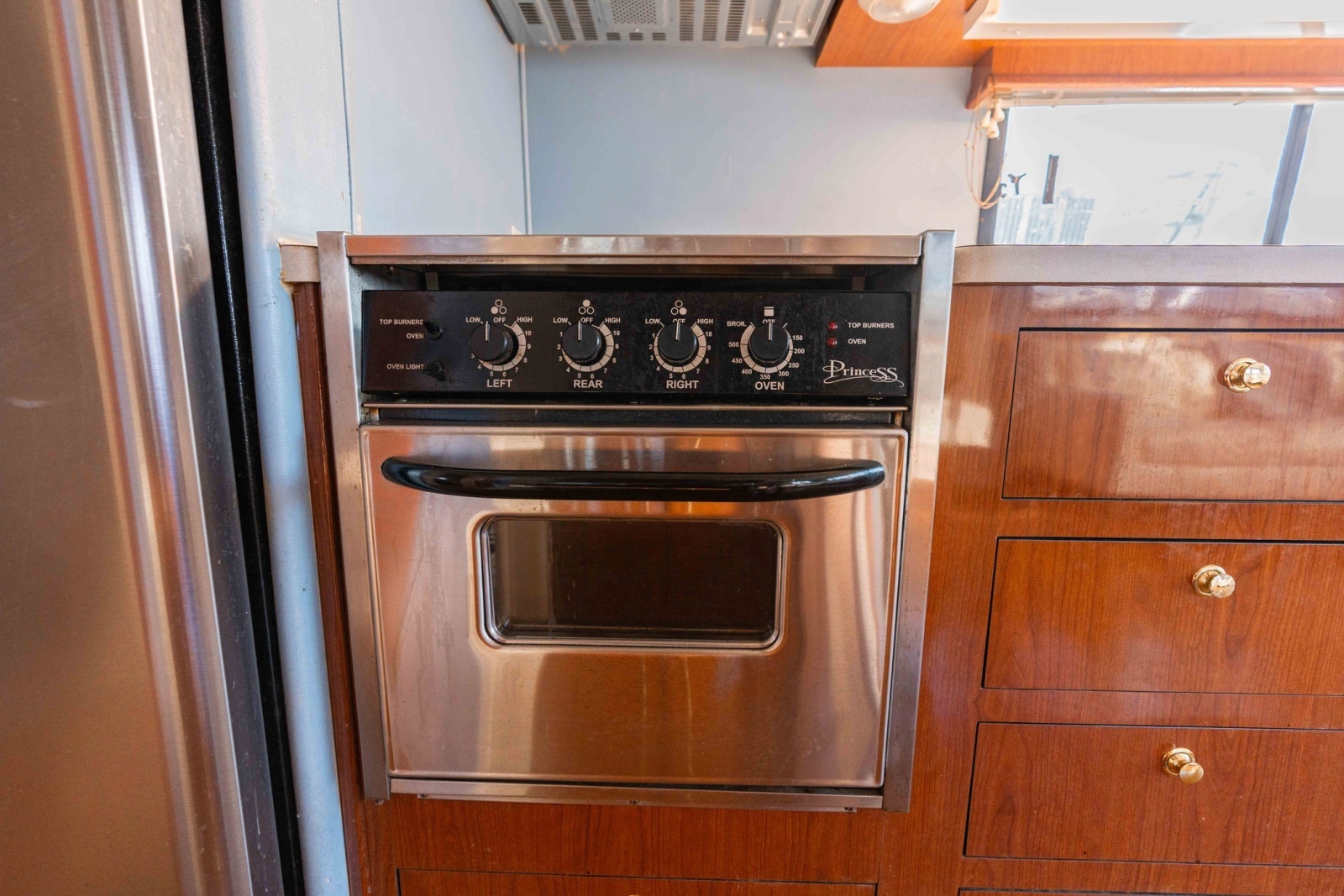 2001 Harbor Master 520 Coastal