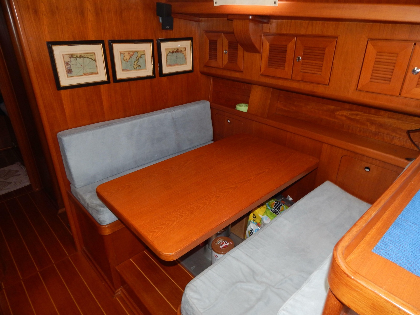 58' 2002 Northwind 