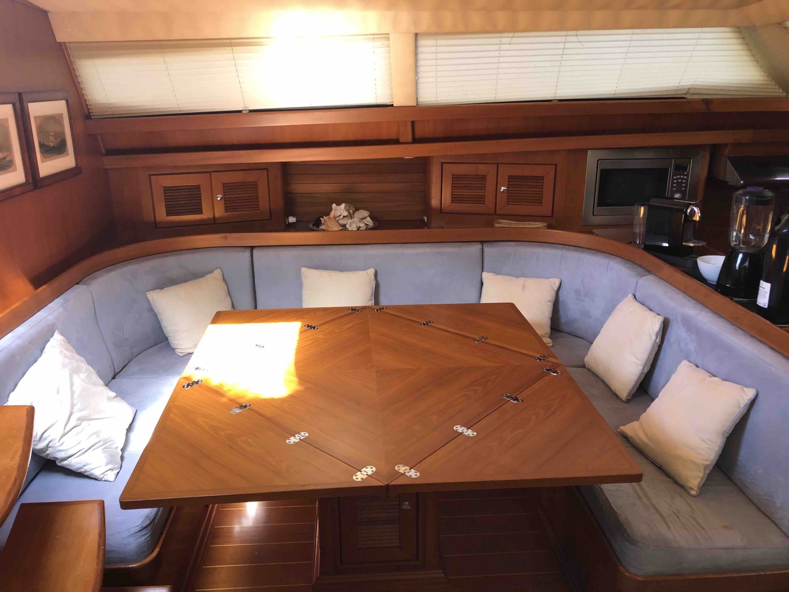2002 Northwind 58