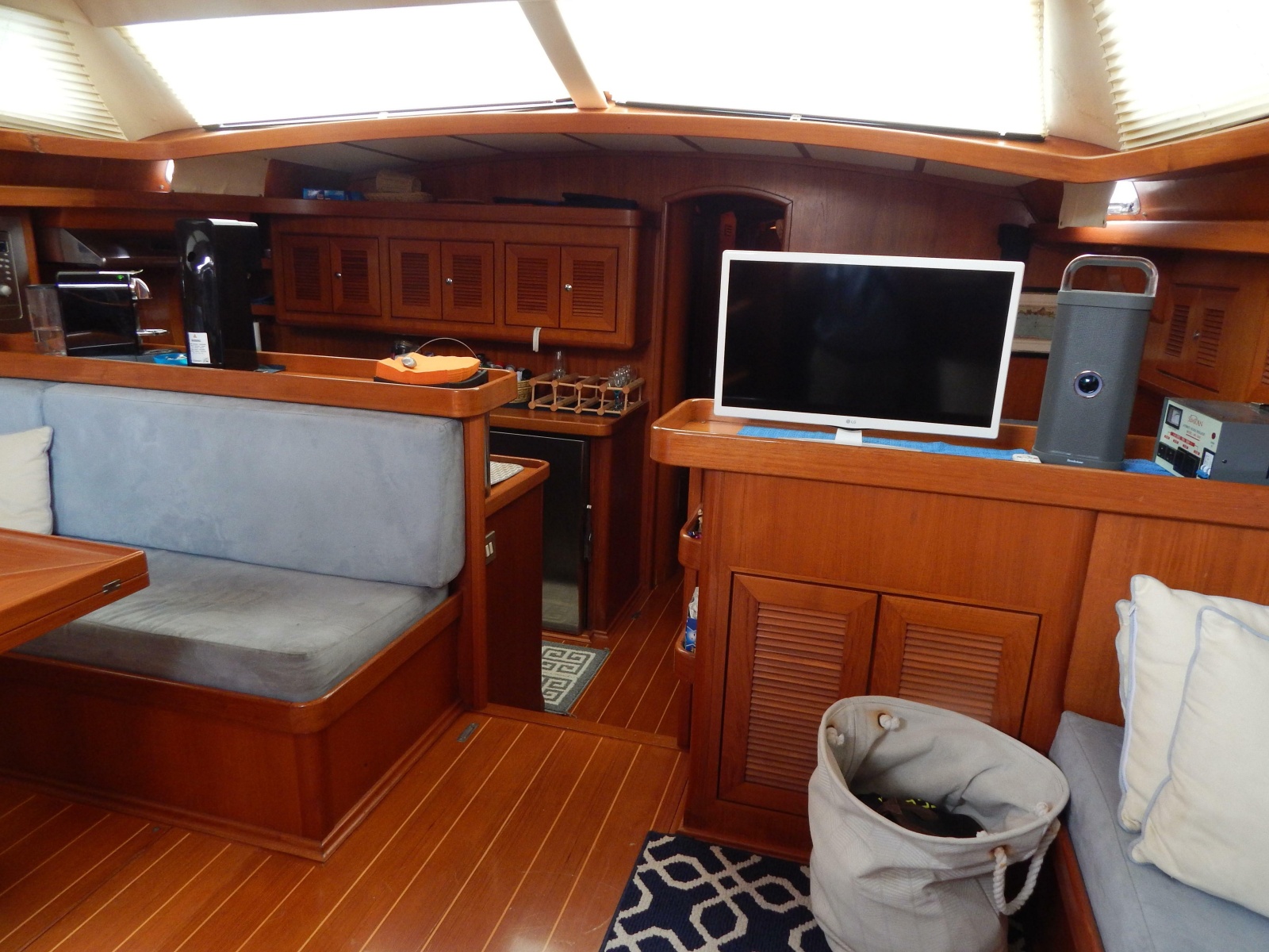 58' 2002 Northwind 