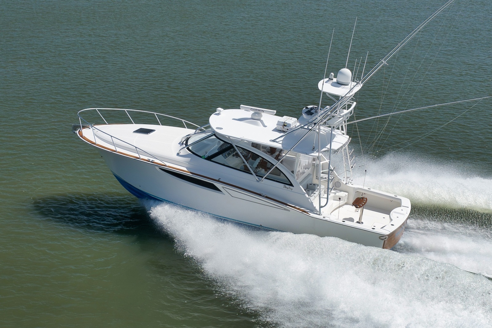 42ft Mag Bay Yacht For Sale