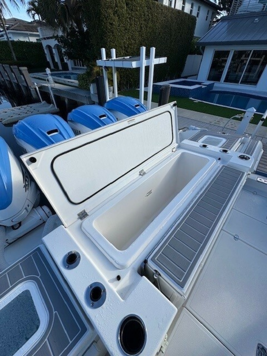 42' 2023 Pursuit S 428 Sport