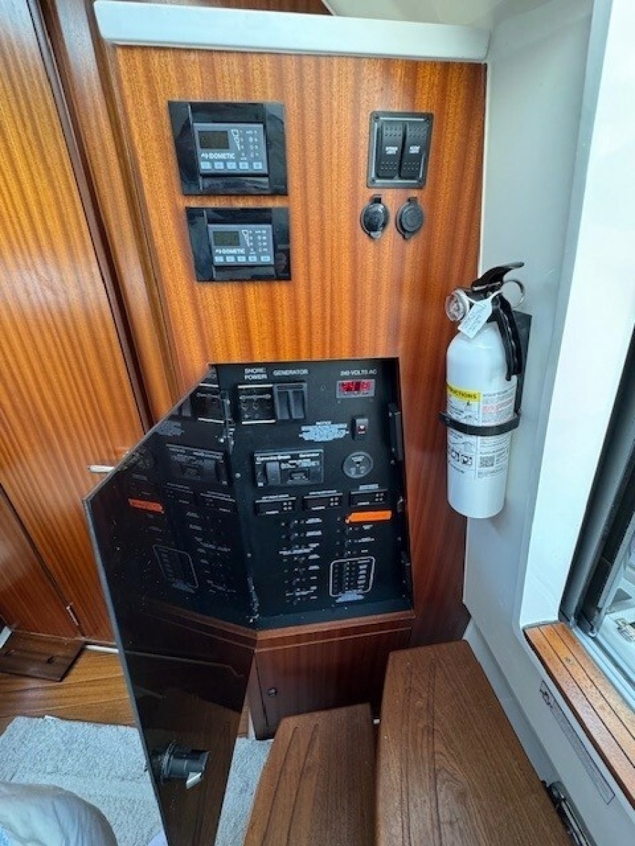 42' 2023 Pursuit S 428 Sport