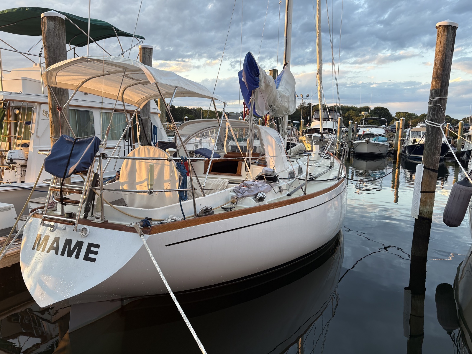 Aft starboard Quarter