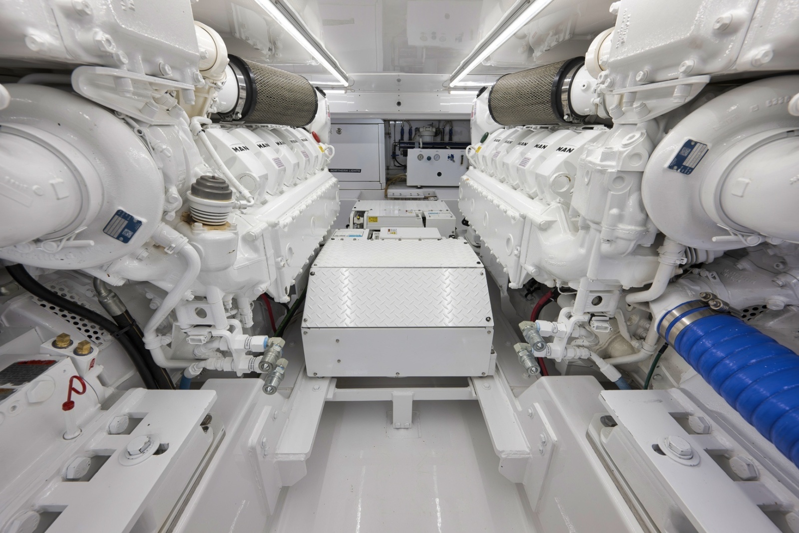 Uno Mas 60ft Weaver Yacht For Sale