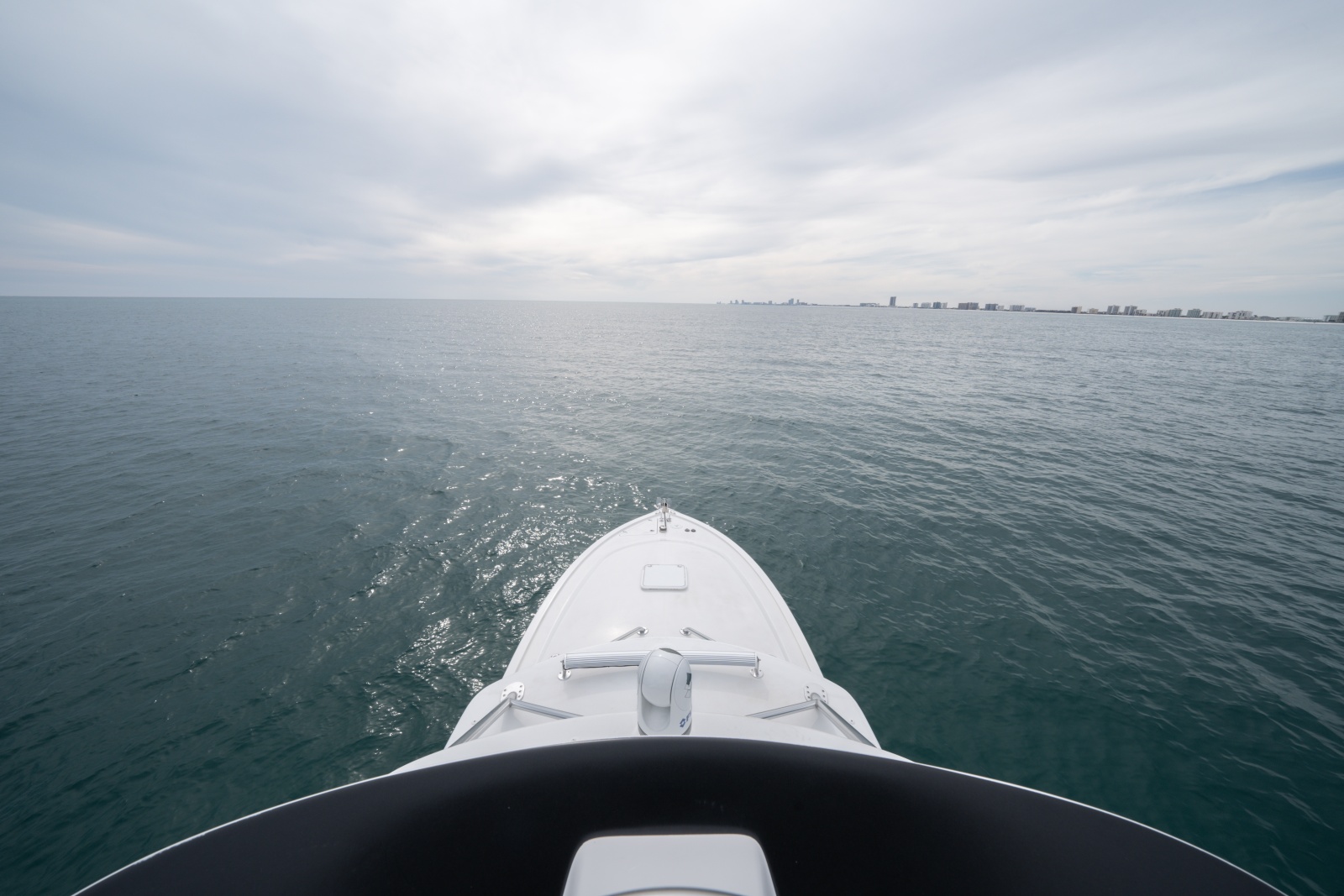 40' 2011 Contender 40 Express