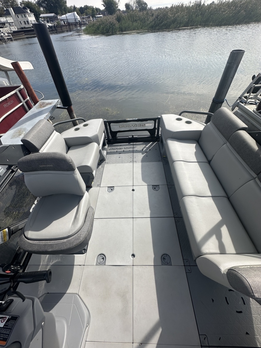 21ft Sea Doo Yacht For Sale