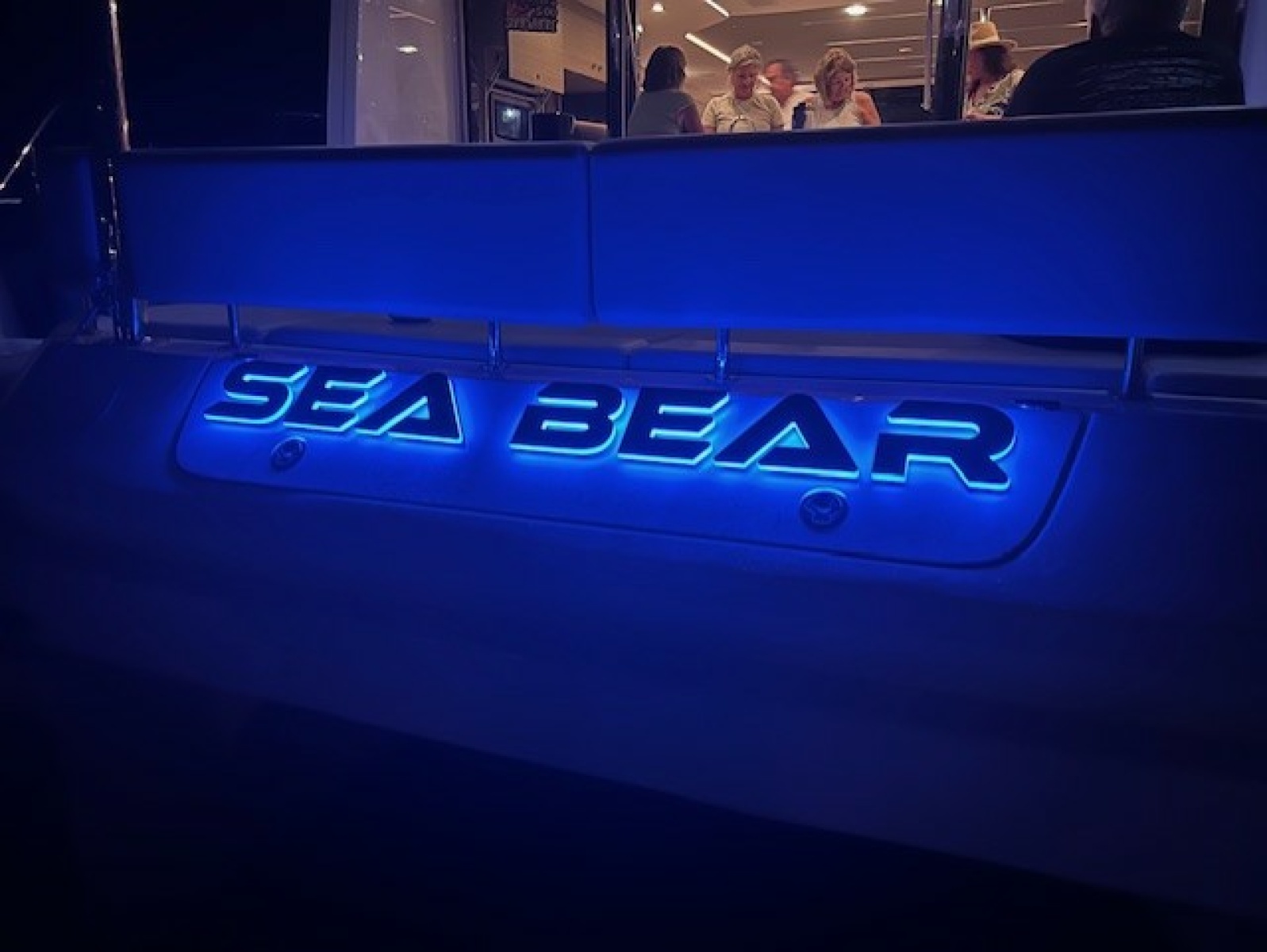 2023 Aquila 54 Yacht