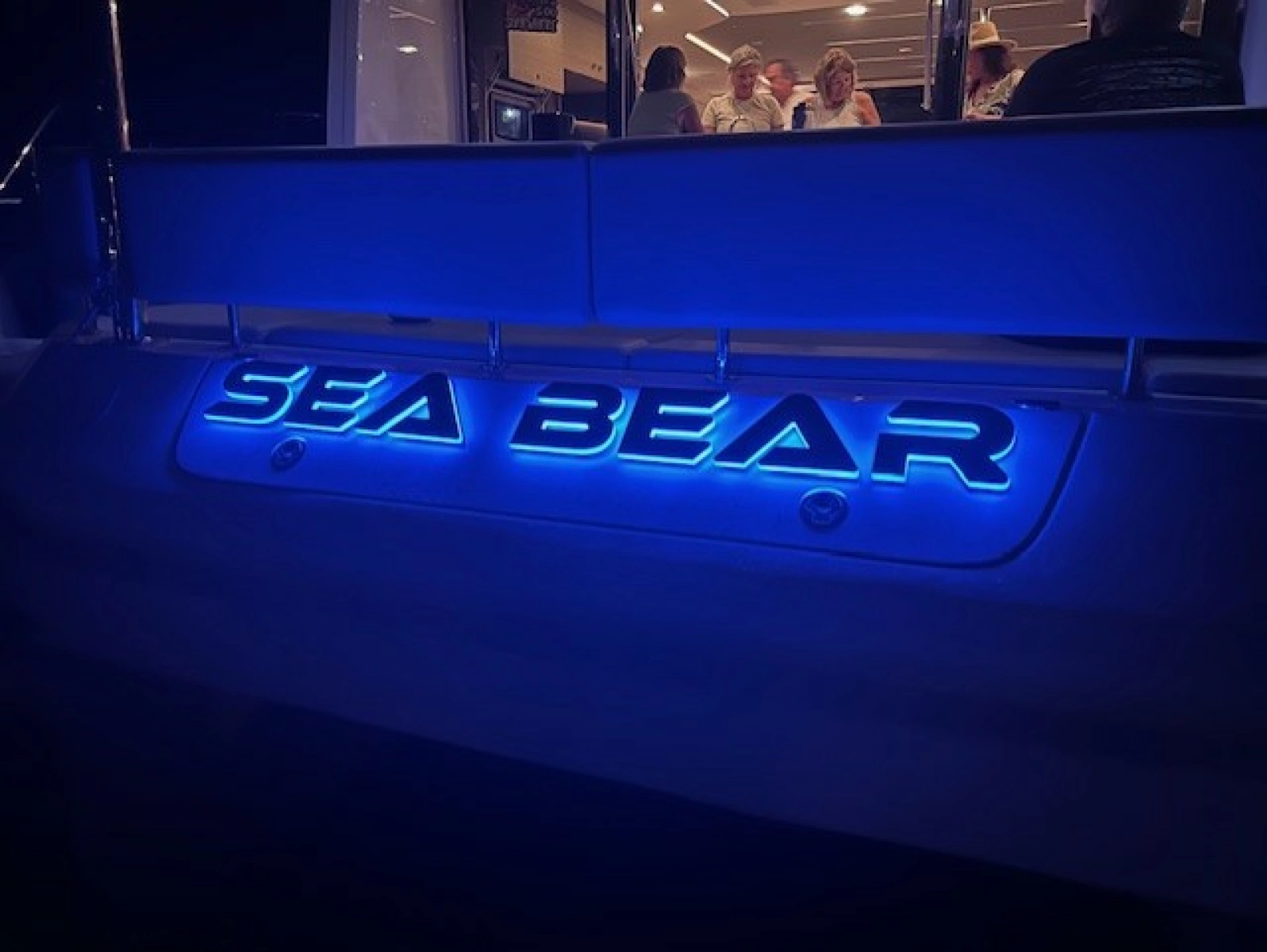2023 Aquila 54 Yacht