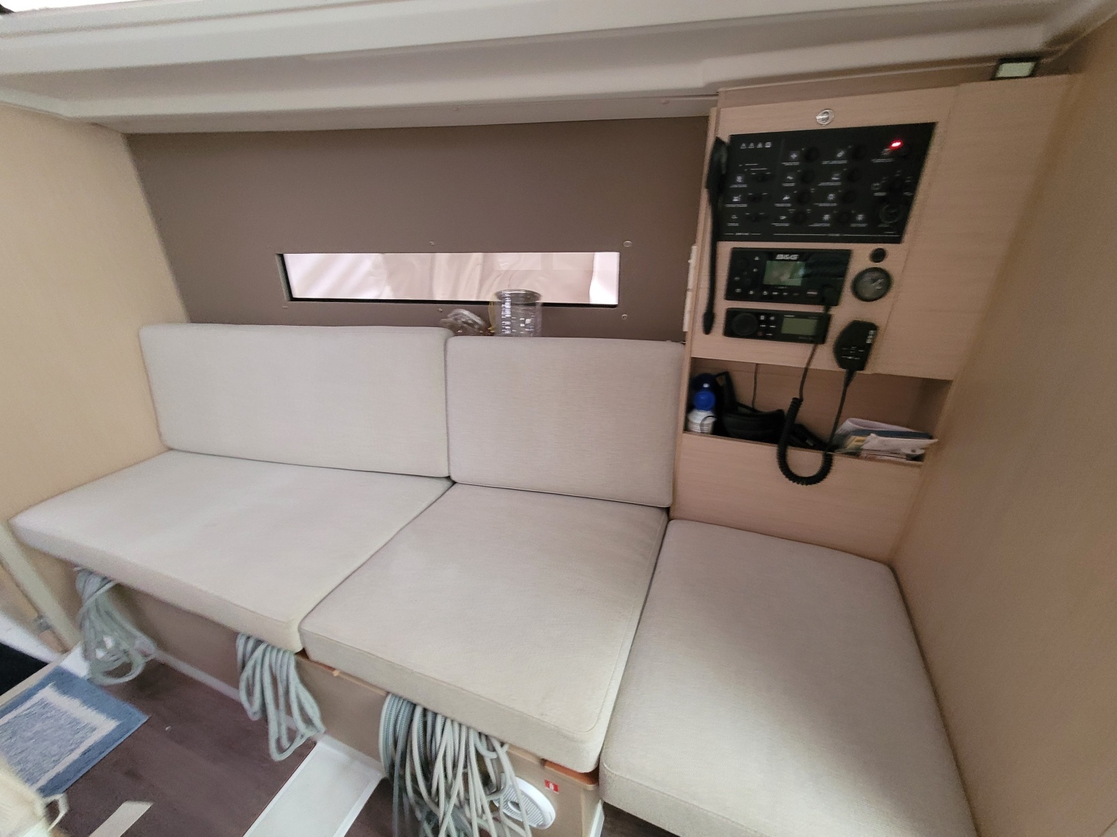 Earling 30ft Beneteau Yacht For Sale