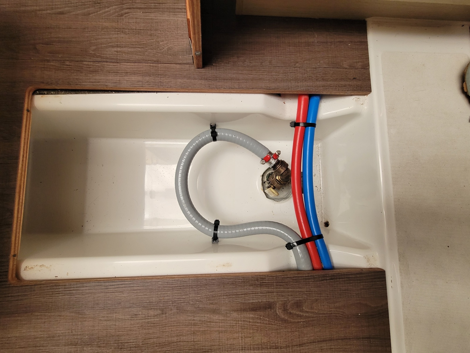 30' 2020 Beneteau 30.1