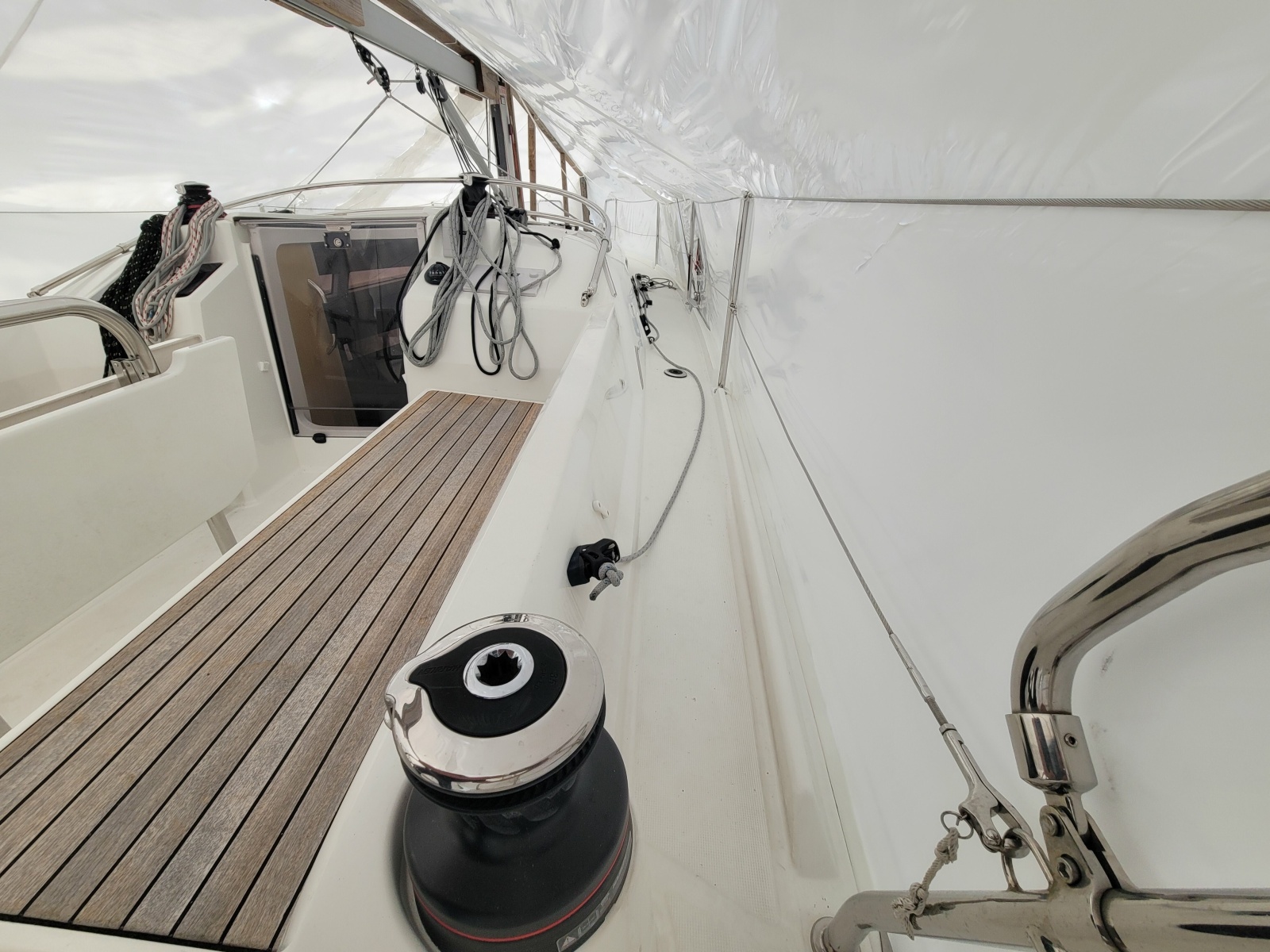 30' 2020 Beneteau 30.1