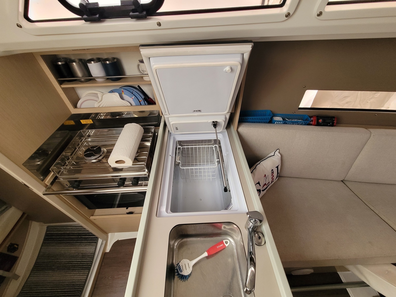 Earling 30ft Beneteau Yacht For Sale