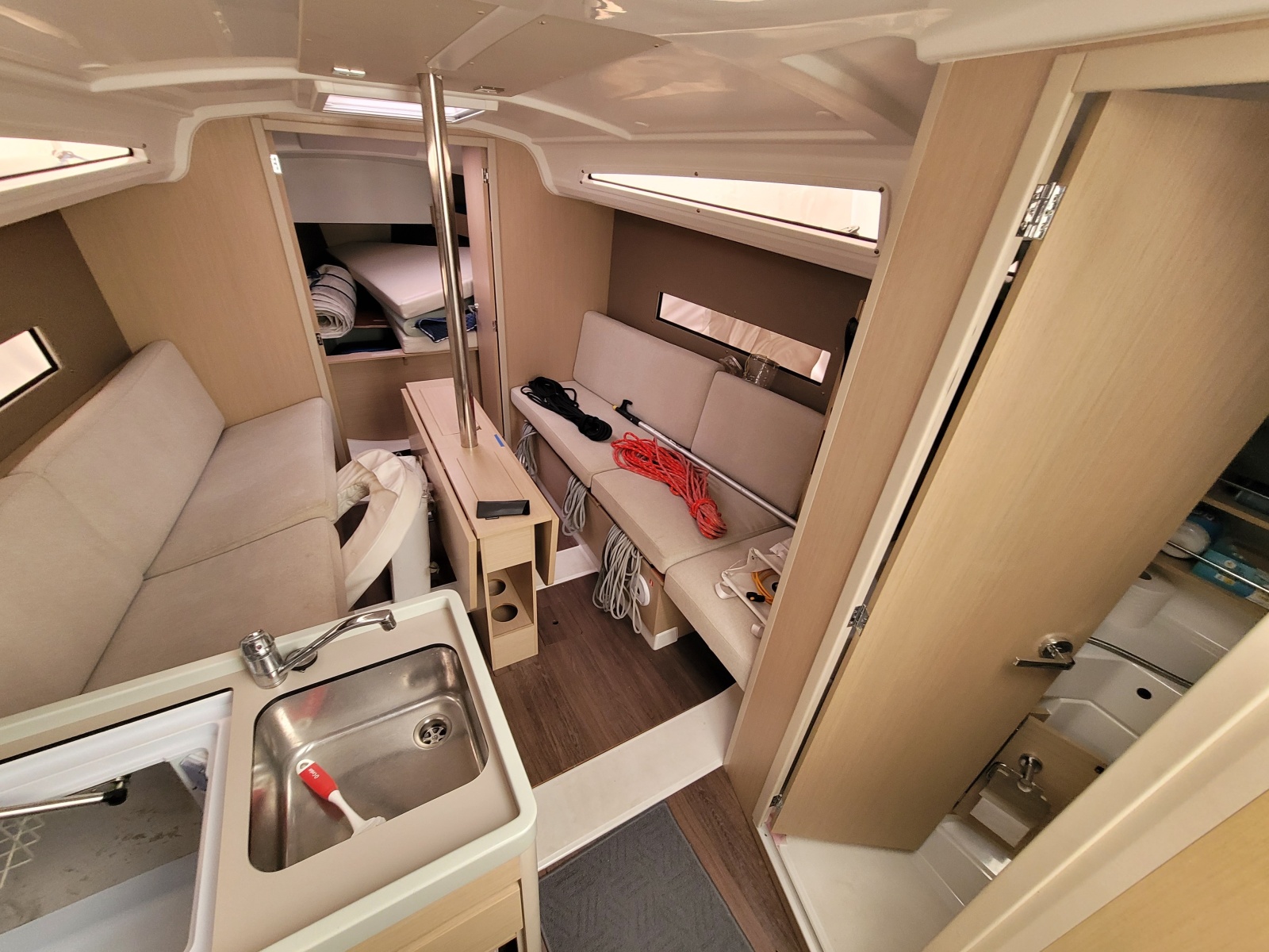 30' 2020 Beneteau 30.1