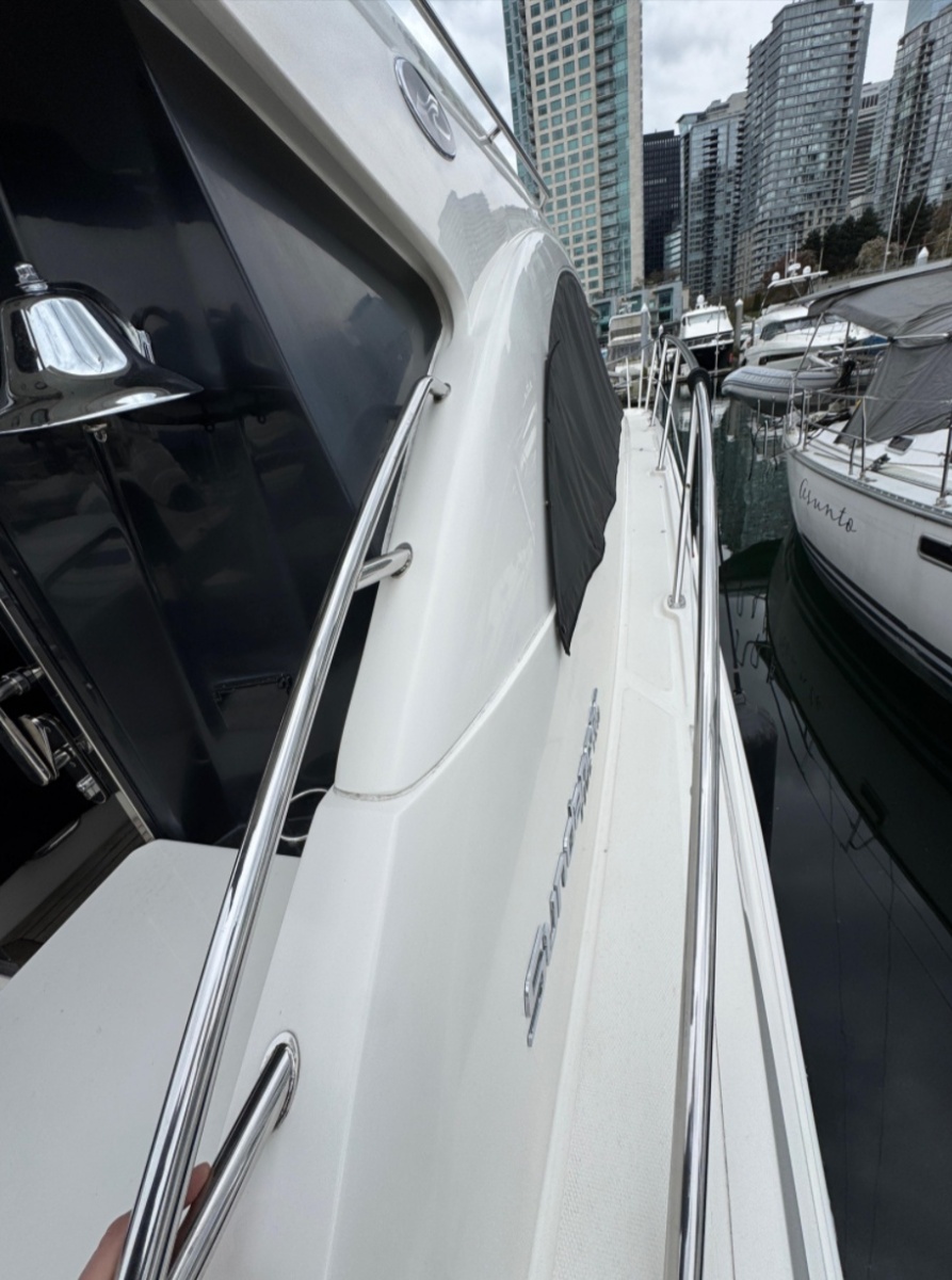 52' 2015 Sea Ray Sundancer 510