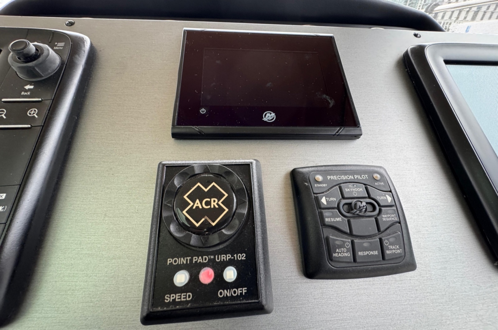 52' 2015 Sea Ray Sundancer 510