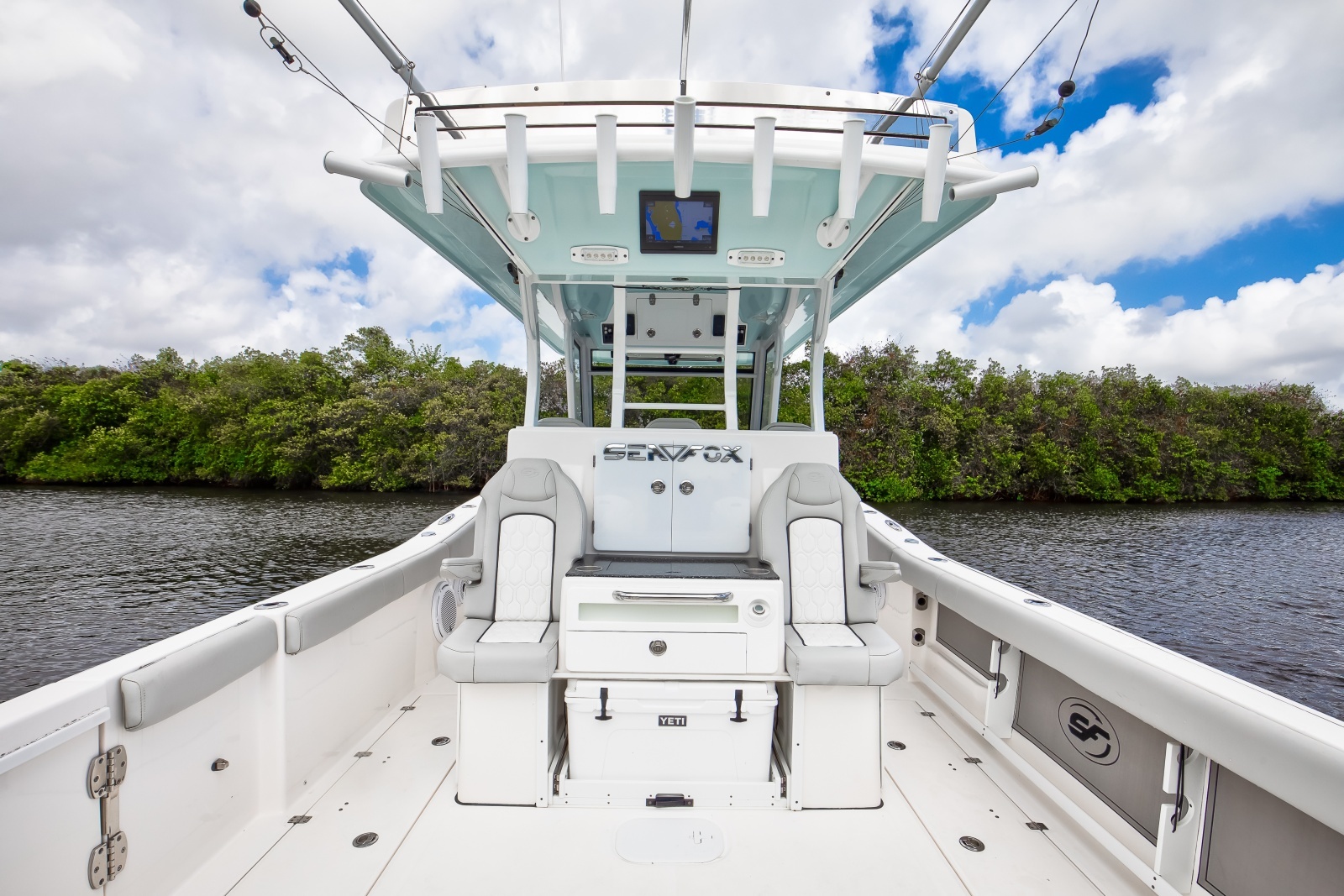 2021 Sea Fox 368 Commander