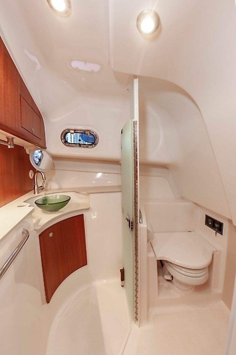 38' 2015 Pursuit 385 OS