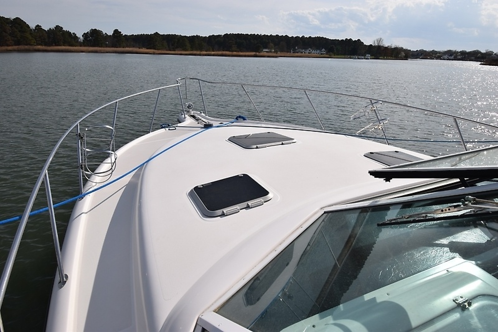 35' 2001 Tiara Yachts 35