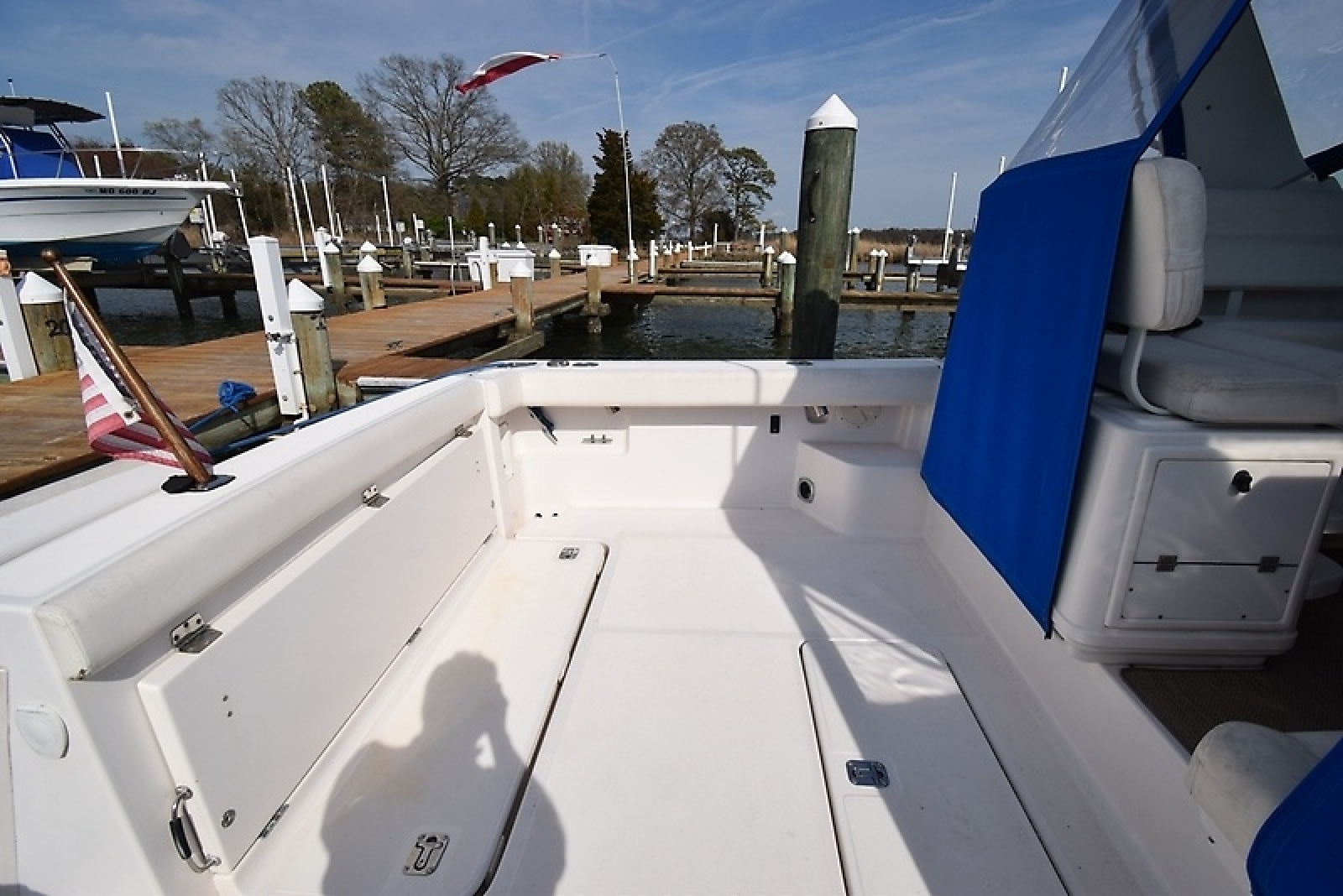 35' 2001 Tiara Yachts 35