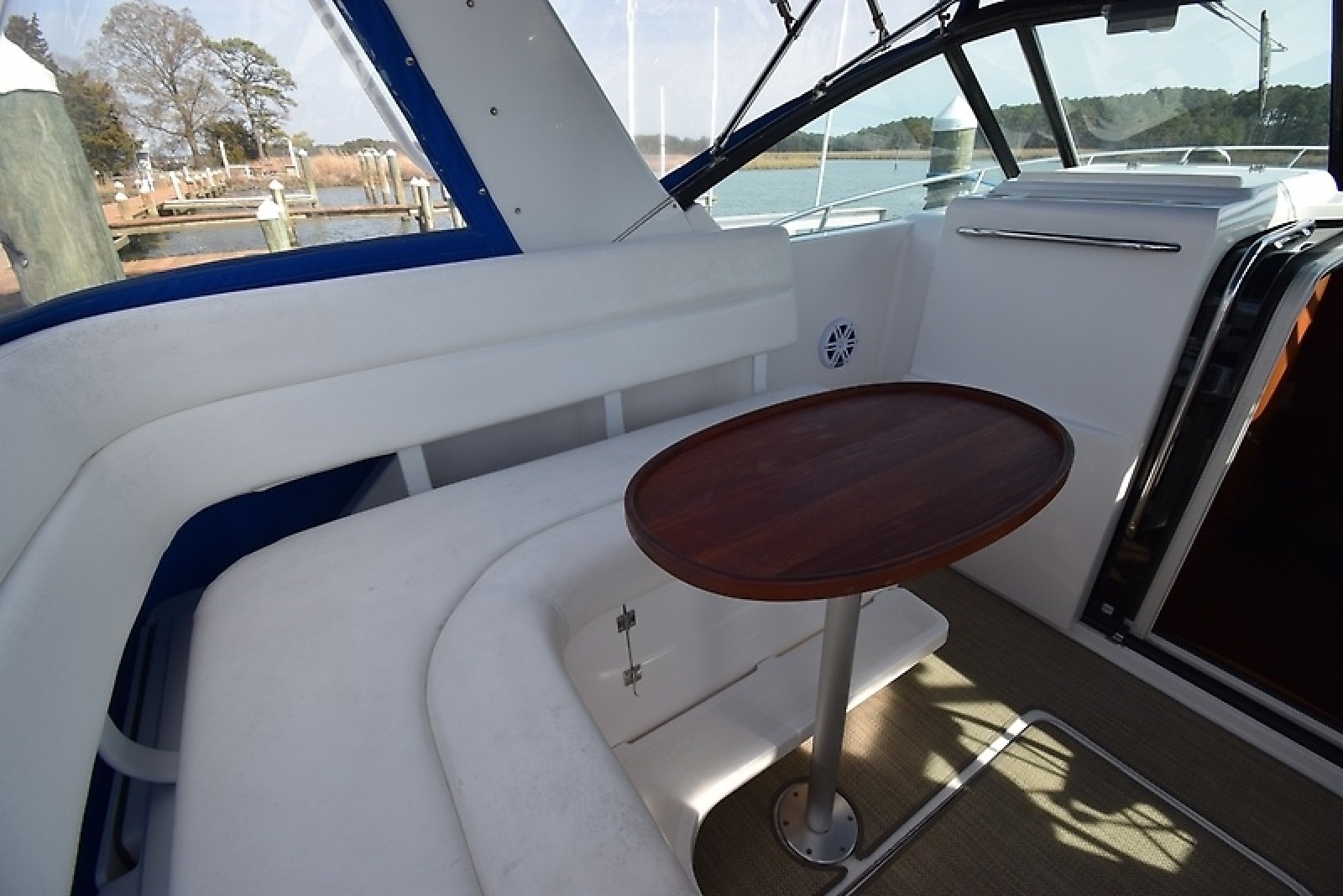 35' 2001 Tiara Yachts 35