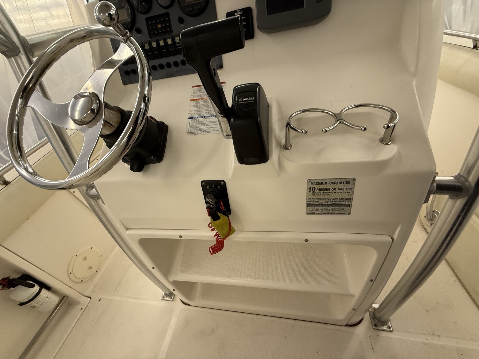 22ft Robalo Yacht For Sale