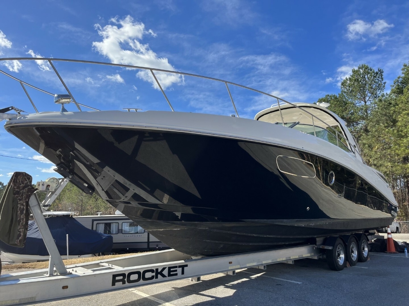 Knot Flyin 37ft Sea Ray Yacht For Sale