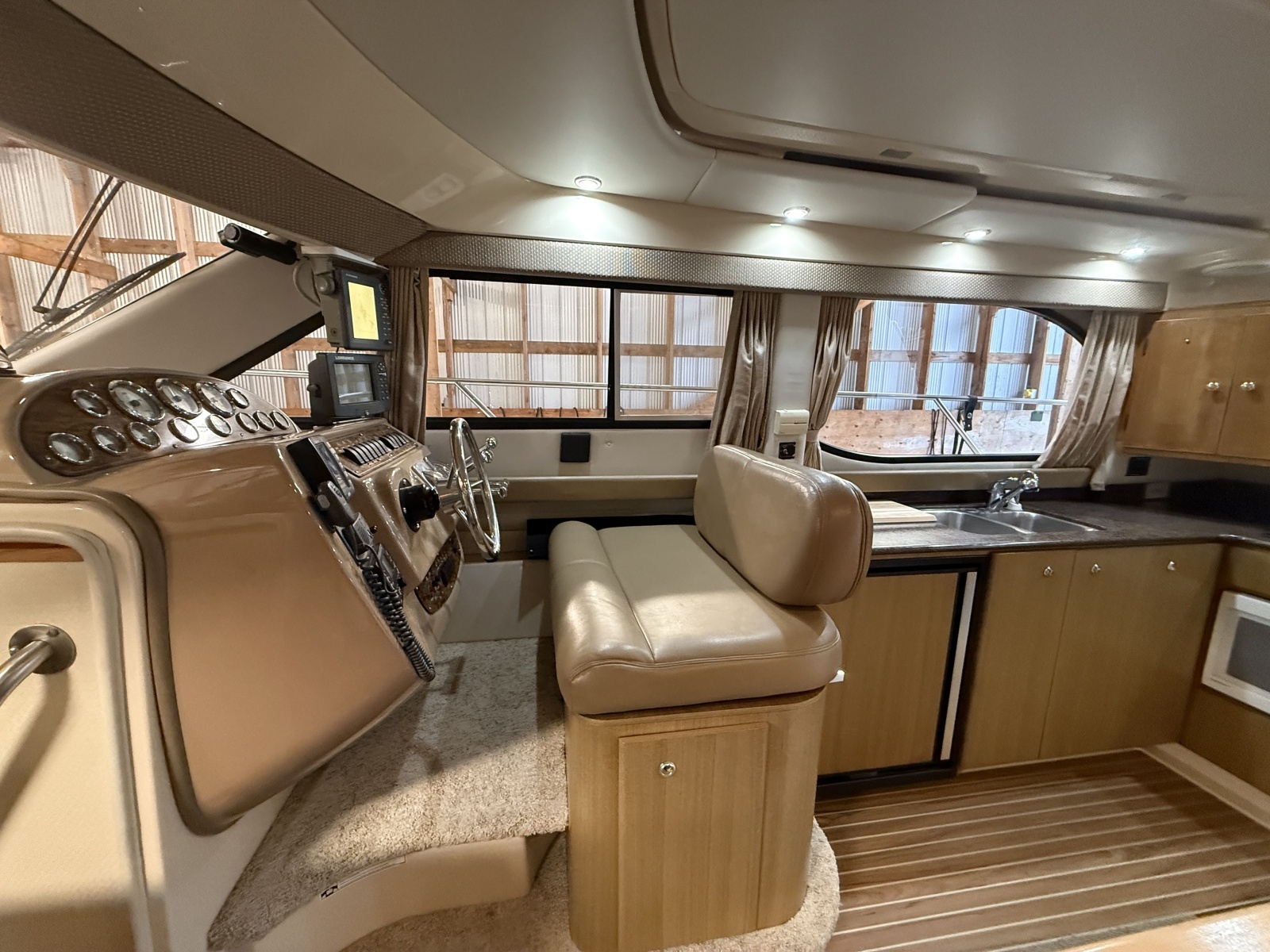 34ft Bayliner Yacht For Sale